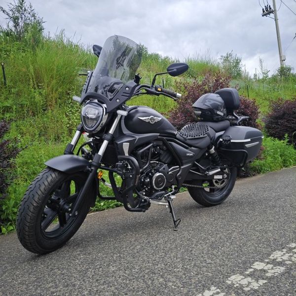 豪爵 TR300