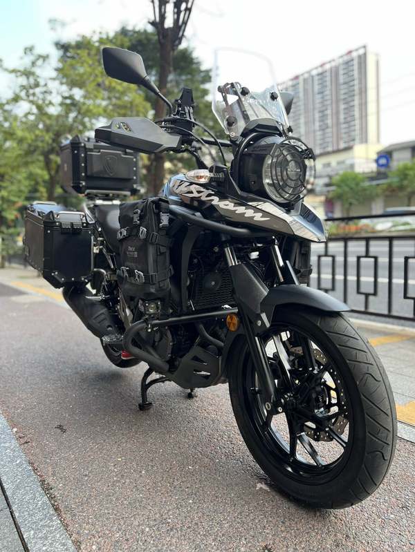 豪爵铃木 DL250