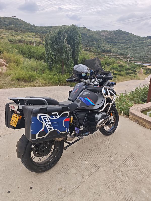 宝马 R 1200 GS