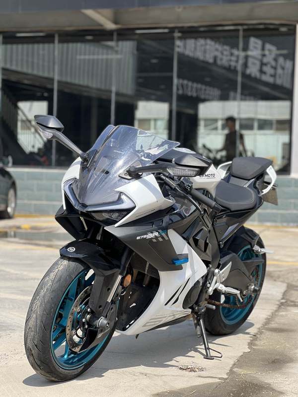 春风 675SR