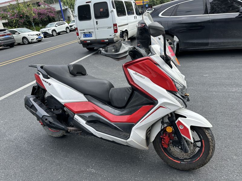 光阳 赛艇 S250