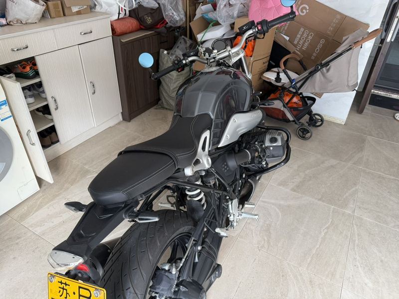 宝马 R NineT