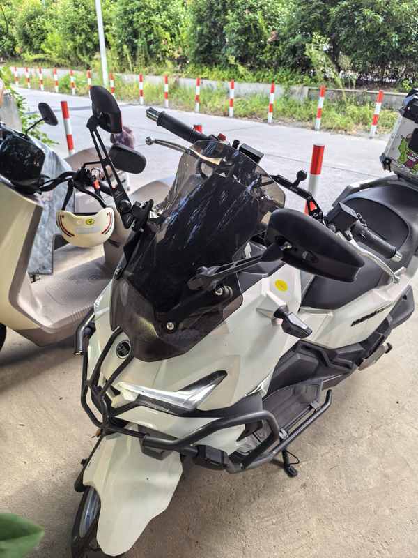 SYM三阳 Husky ADV 150