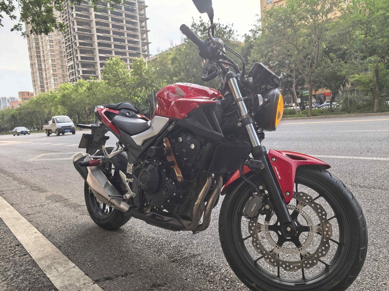 本田WING CB400F
