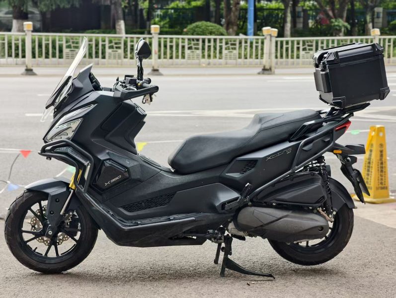 光阳 赛艇 X350