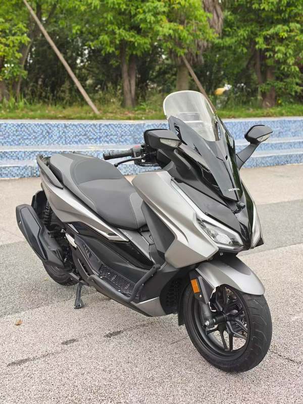 本田WING NSS350