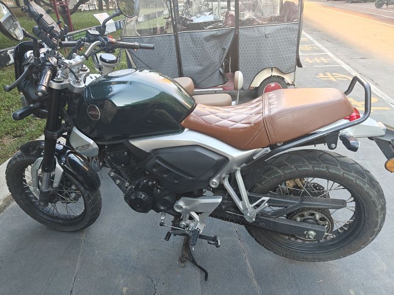 五羊本田 鸷道 CB190SS