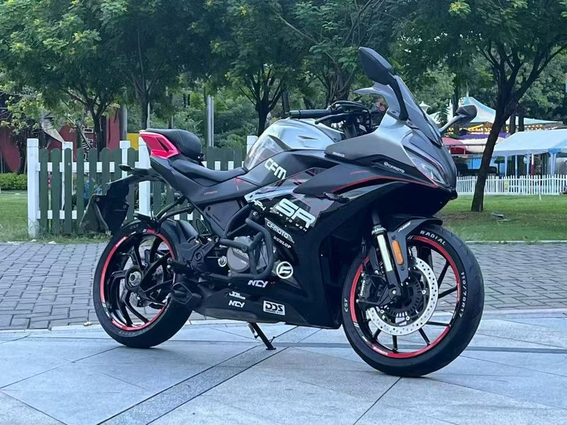 春风 250SR