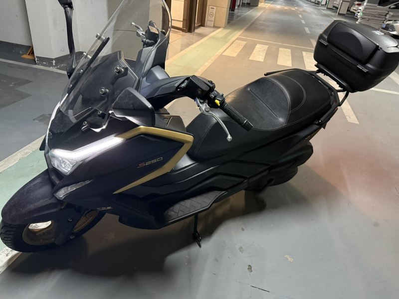 光阳 赛艇 S250