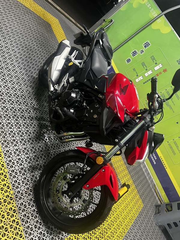 本田WING CB400F