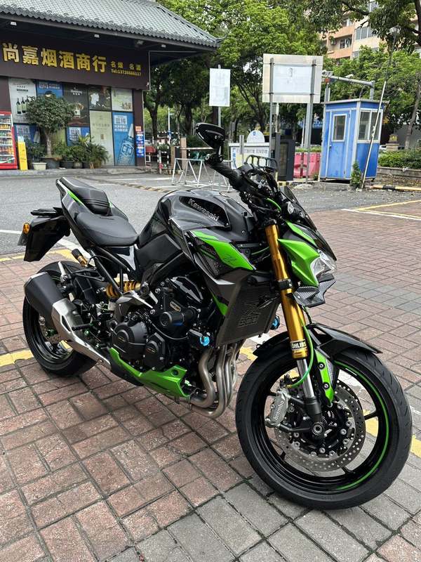 川崎 Z900