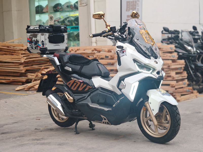 SYM三阳 Husky ADV 150