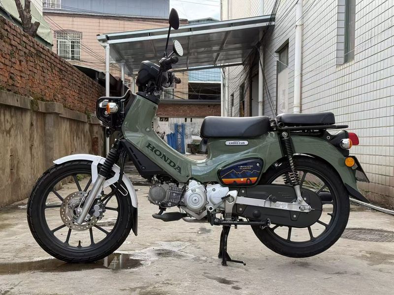 本田WING Cross Cub