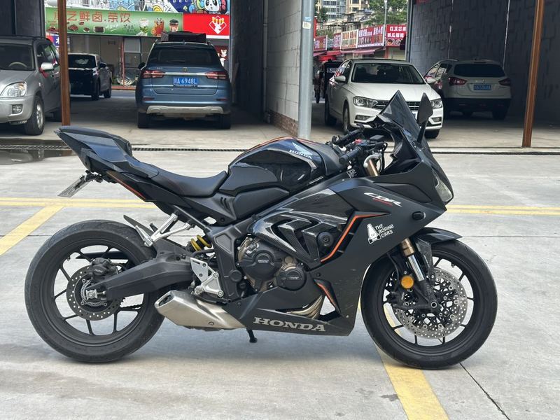 本田DREAMWING CBR650R