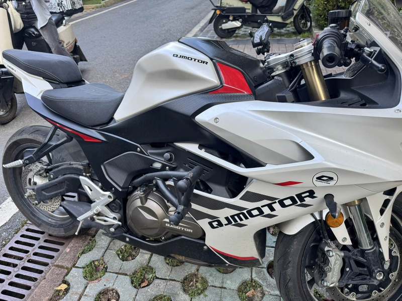QJMOTOR 赛550