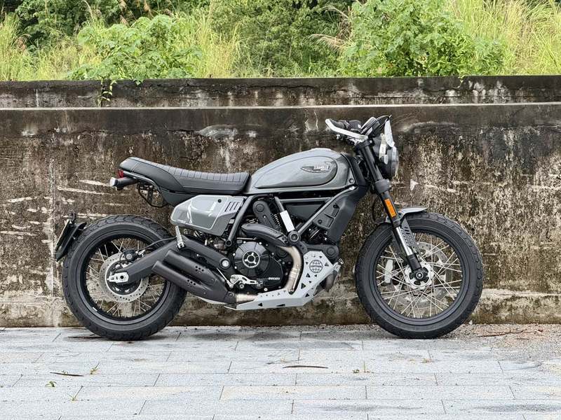 杜卡迪 Scrambler 800
