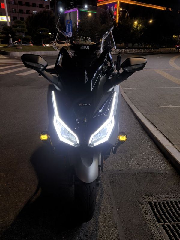 本田WING NSS350