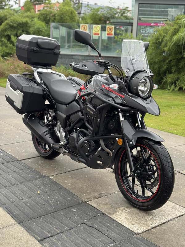 豪爵铃木 DL250