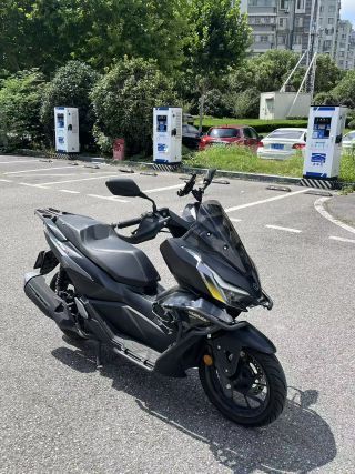 无极 翼龙 SR150R