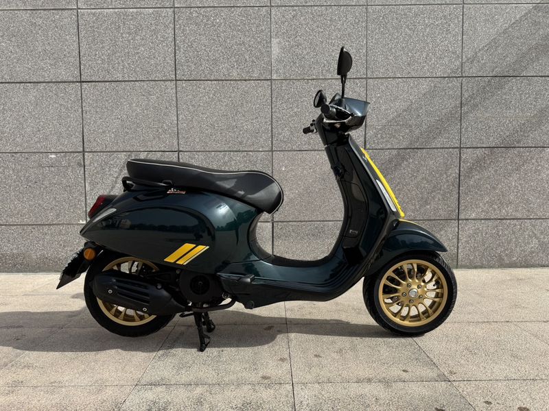 VESPA Primavera 150