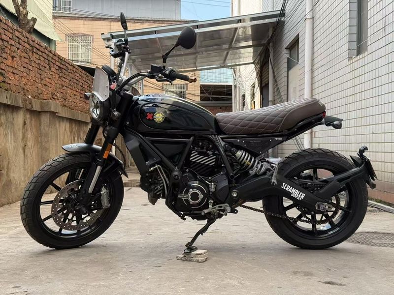 杜卡迪 Scrambler 800