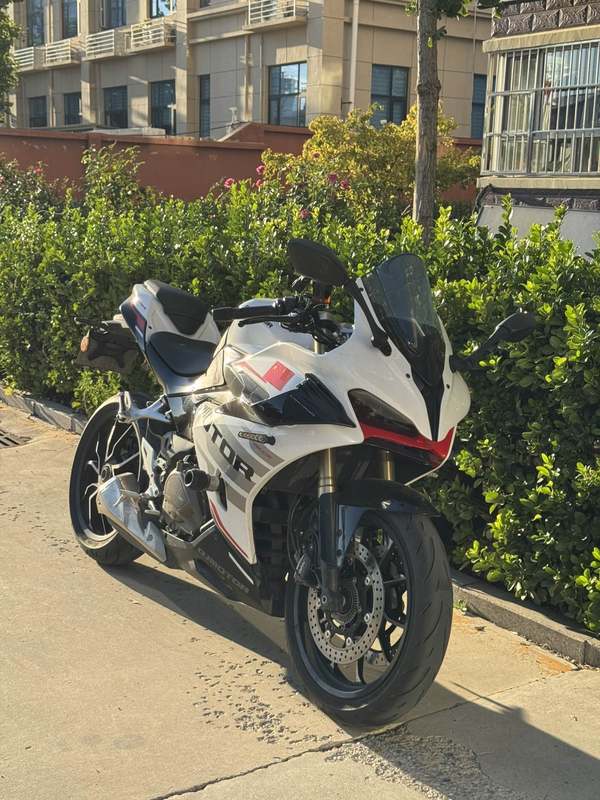 QJMOTOR 赛450