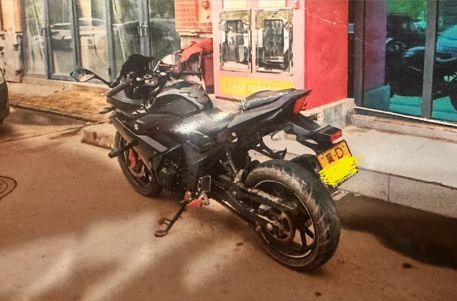 豪爵铃木 GSX250R