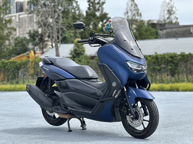 雅马哈 NMAX