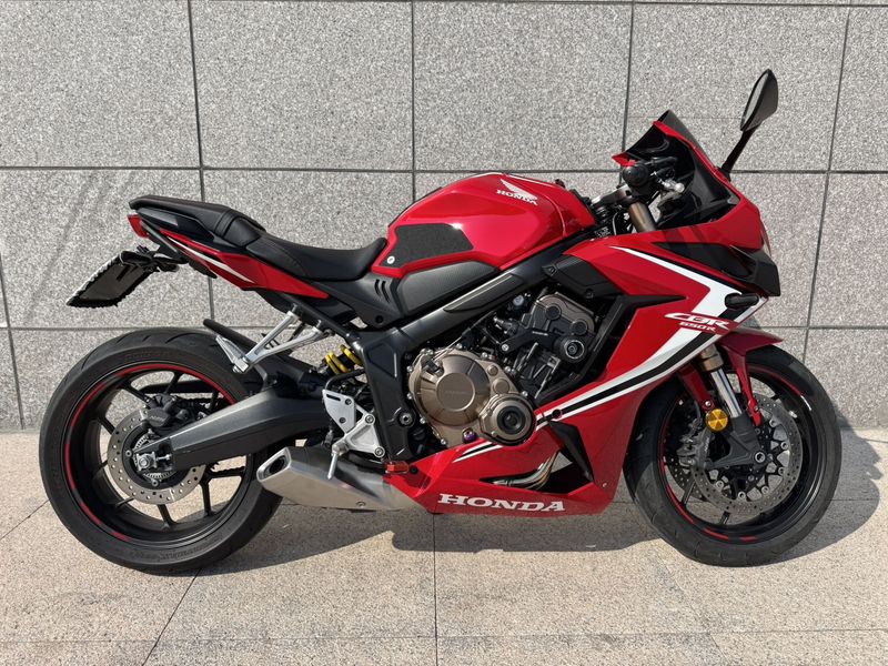 本田DREAMWING CBR650R