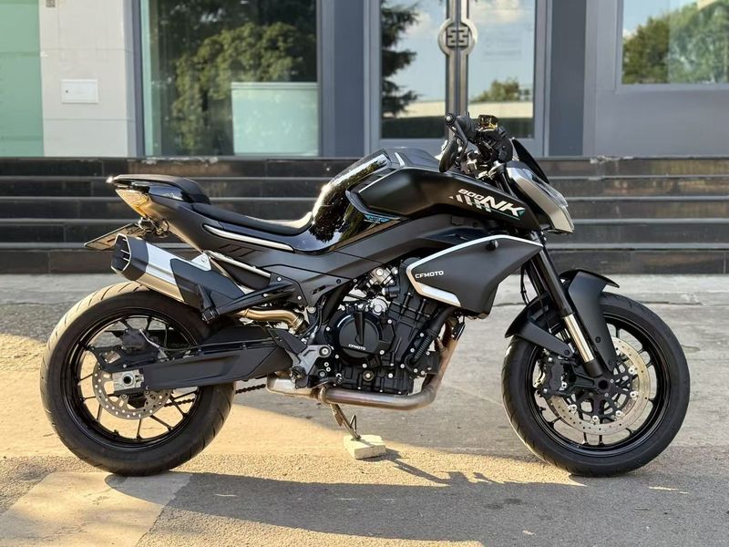 春风 800NK