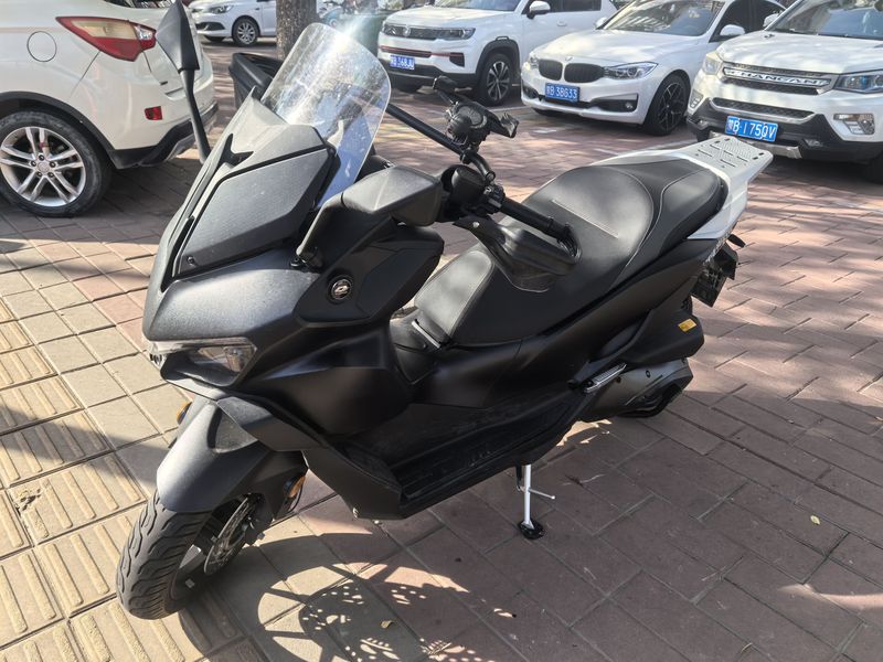 QJMOTOR 鸿350