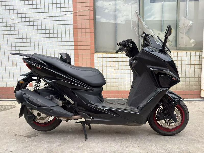 光阳 赛艇 ST250