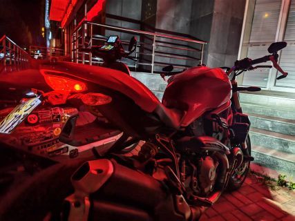 杜卡迪 Monster 821
