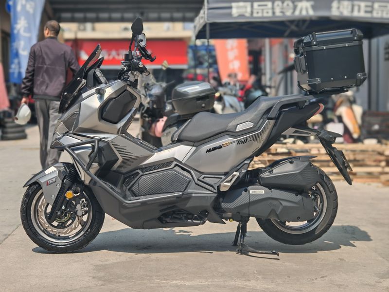 SYM三阳 Husky ADV 150