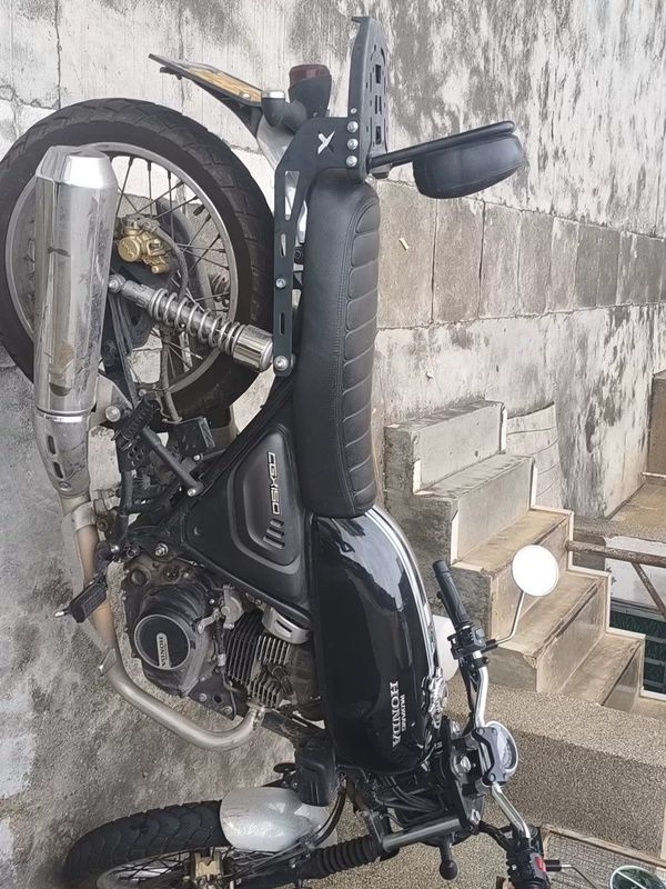 五羊本田 CGX150