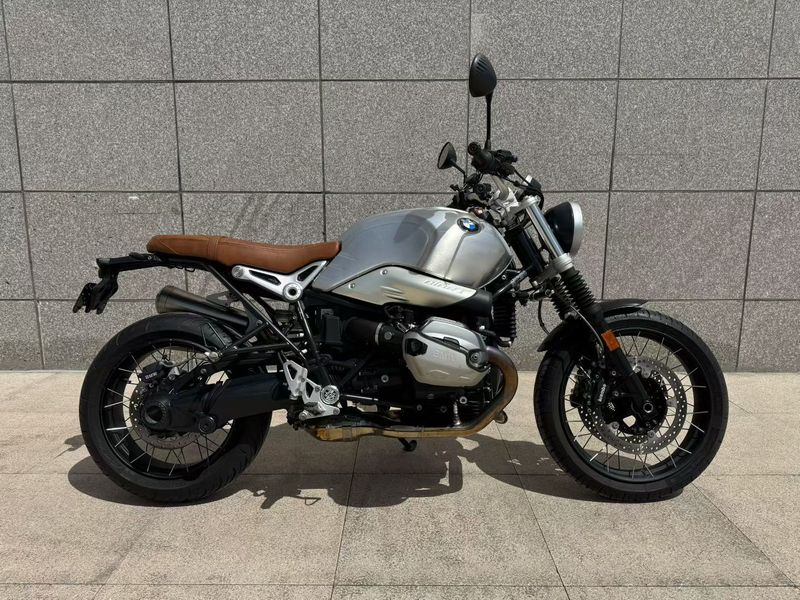 宝马 R NineT