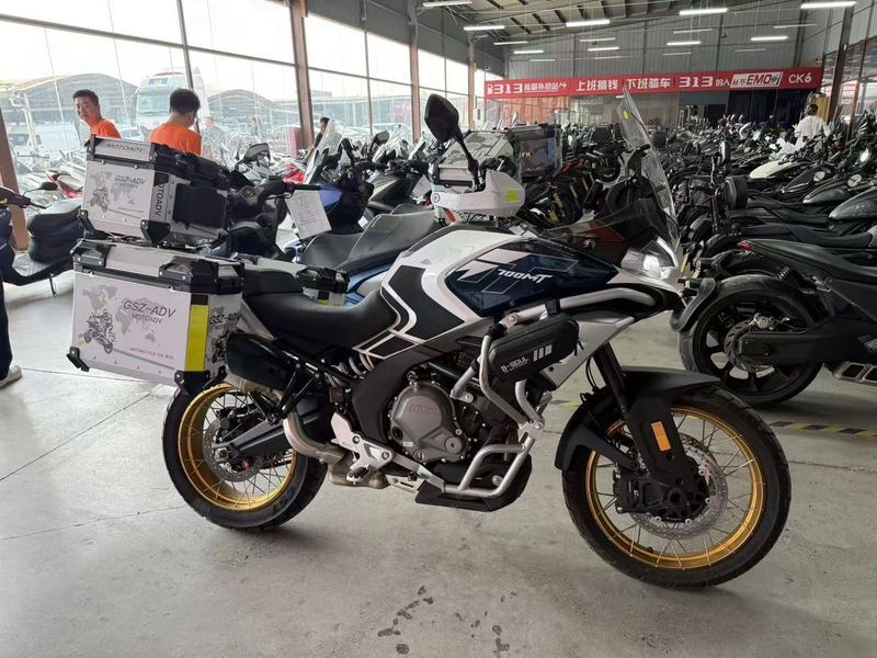 春风 700MT
