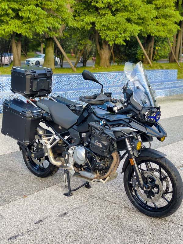 宝马 F 750 GS