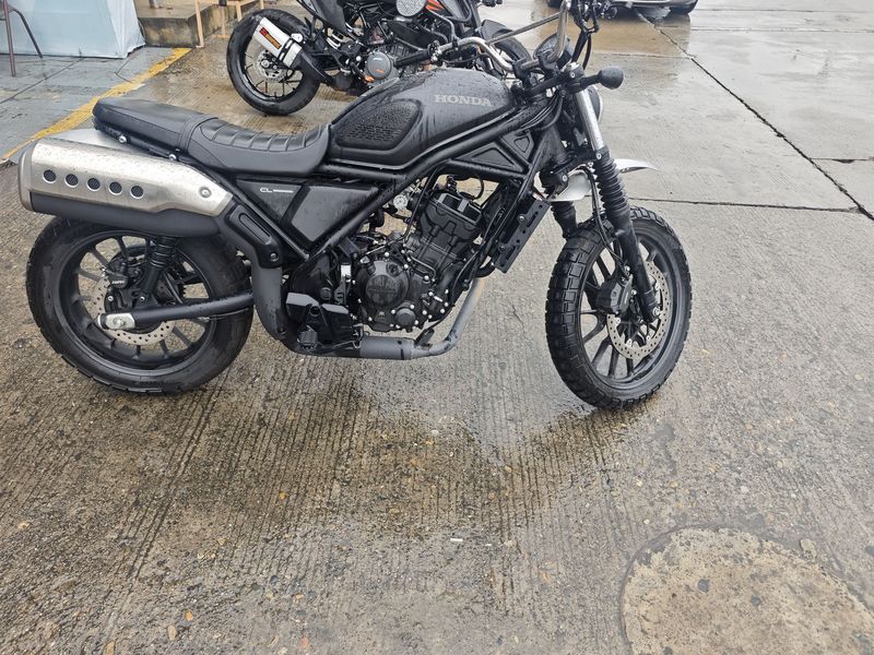 本田WING CL300