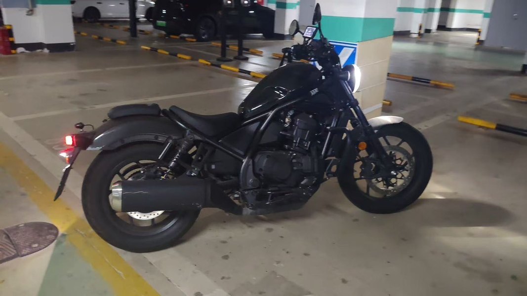 本田DREAMWING CM1100