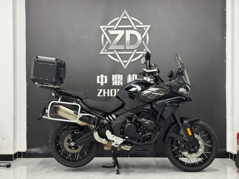 春风 700MT