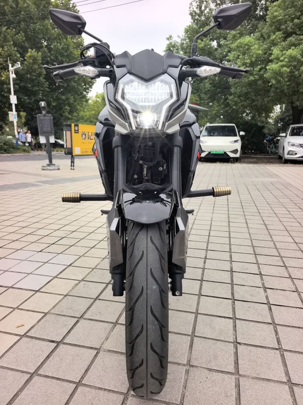 豪爵 DR150
