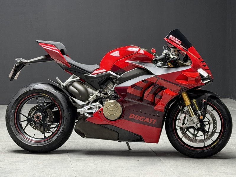杜卡迪 Panigale V4
