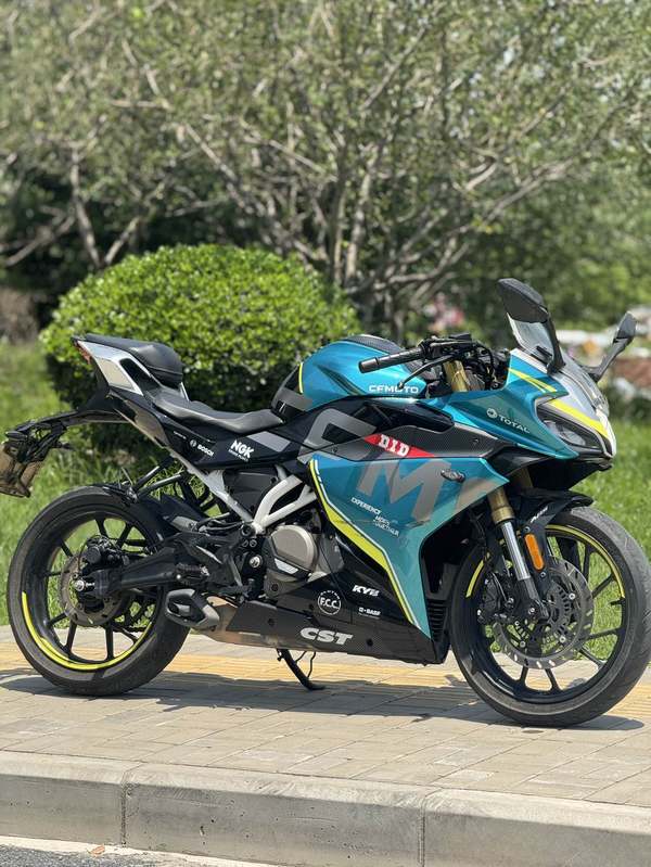 春风 250SR