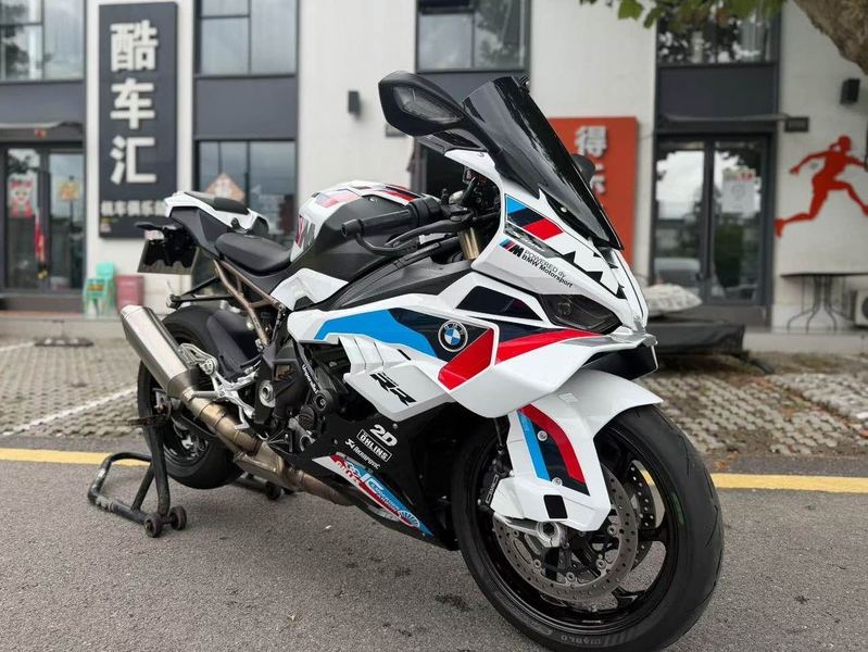 宝马 S 1000 RR