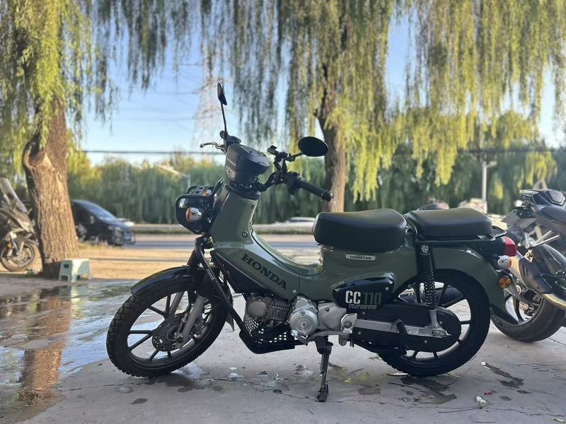 本田WING Cross Cub