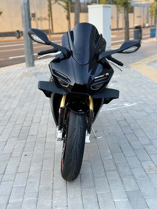张雪机车 500RR