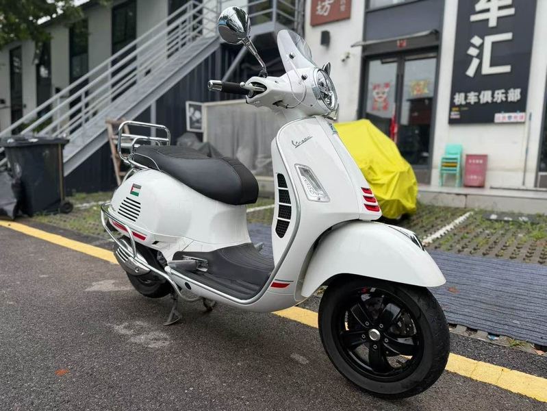 VESPA GTS
