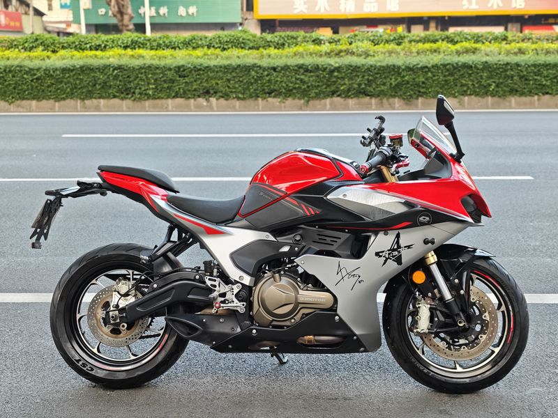 QJMOTOR 赛550