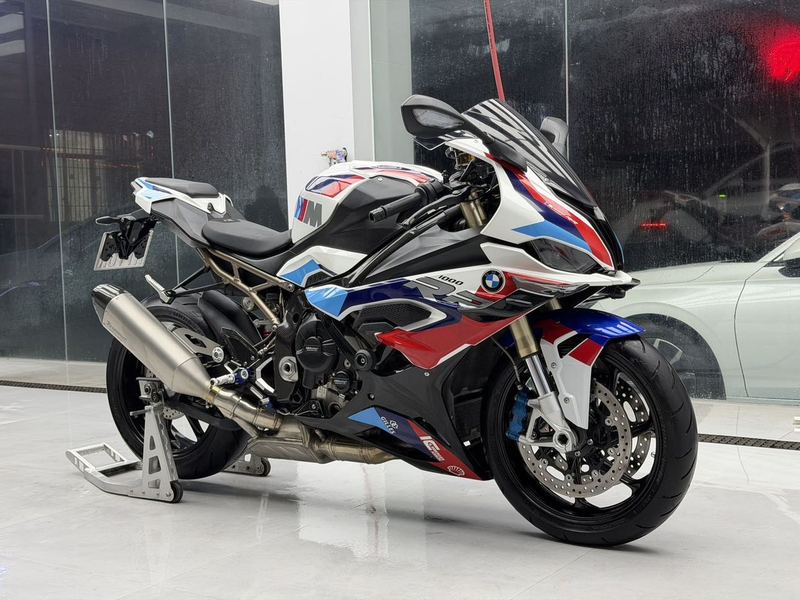 宝马 S 1000 RR